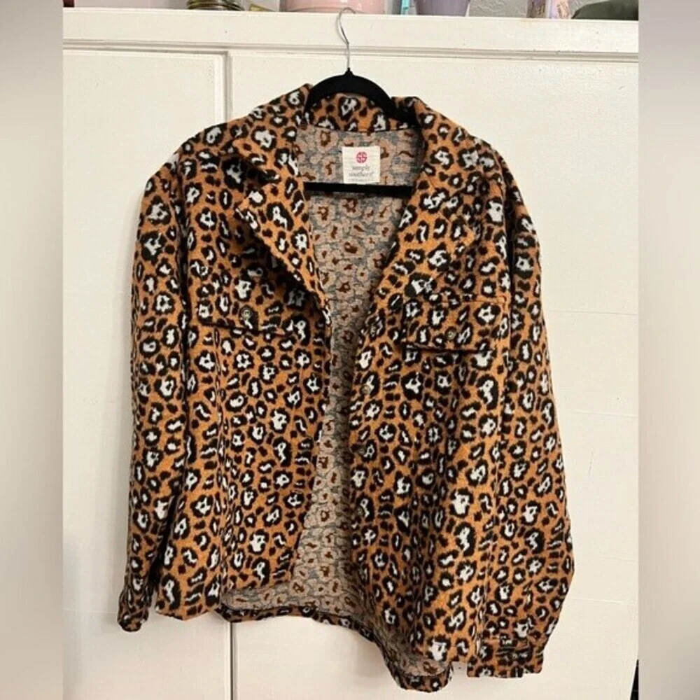 Simply Southern Shacket Leopard Print